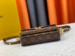 LOUIS VUITTON30652 - Image 5