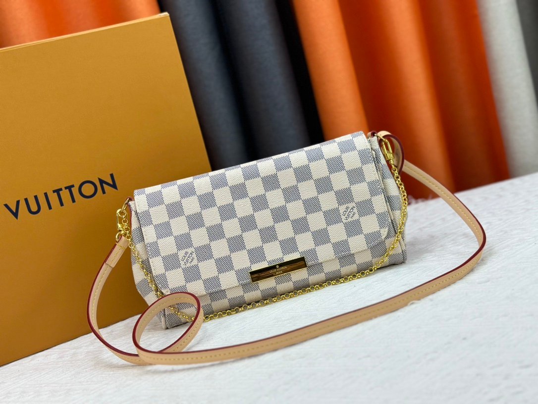 wsxc1743018103473_0.jpg LOUIS VUITTON30662 - Image 1