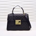 GUCCI37702