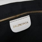 Balenciaga41591 - Image 8