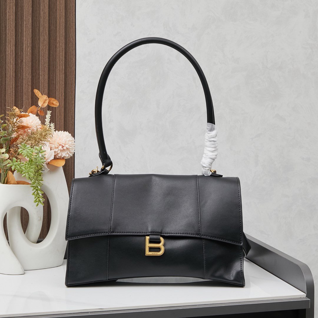 wsxc1743088005642_0.jpg Balenciaga41683 - Image 1