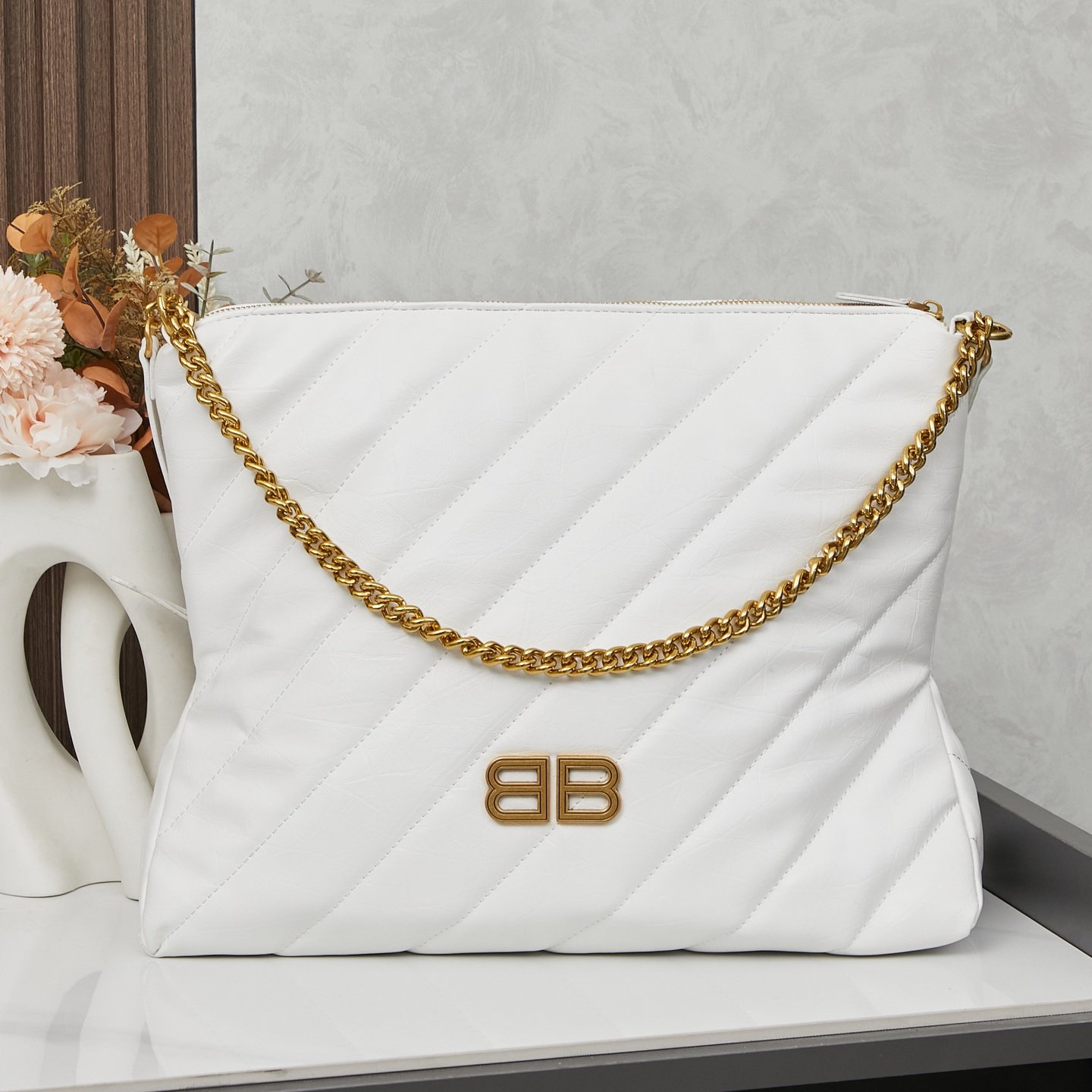 wsxc1743095930807_0.jpg Balenciaga41948 - Image 1