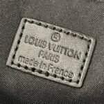 LOUIS VUITTON31216 - Image 9