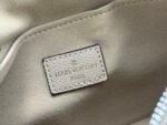 LOUIS VUITTON31370 - Image 9