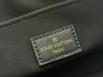 LOUIS VUITTON31392 - Image 9